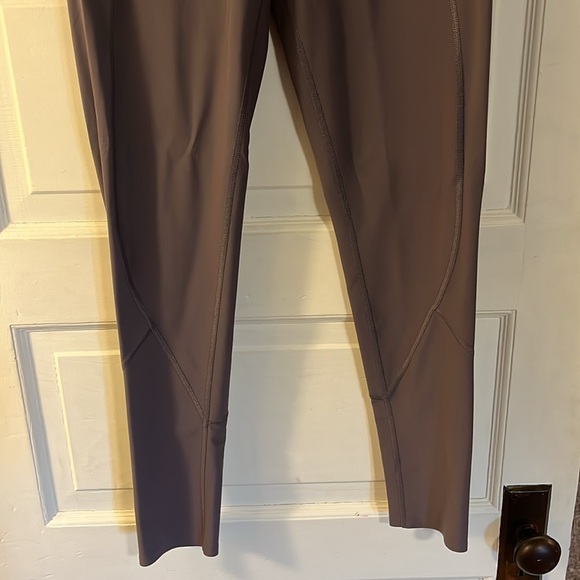 Total Knockout Leggings by Victoria’s Secret - Picture 2 of 7